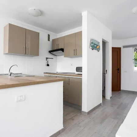 Apartamento Playa De La Arena, 2 Dormitorios, 5 Personas - Es-284-2 * Puerto de Santiago
