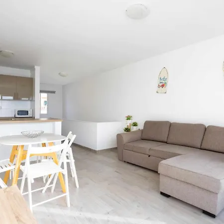 Apartamento Playa De La Arena, 2 Dormitorios, 5 Personas - Es-284-2
